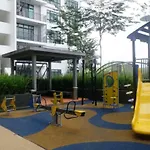 Citywoods Apartment - Jb Town Near Ciq @ R&R Homestay Jb